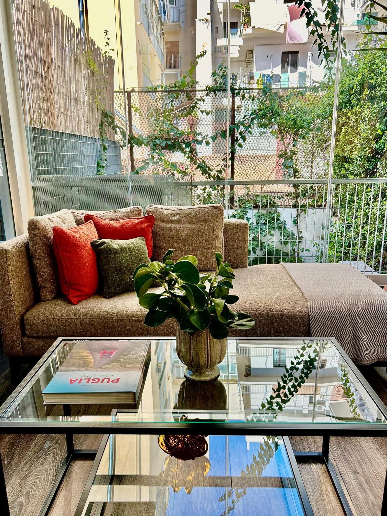 Апартаменты Portrait Luxury Loft Бари Экстерьер фото